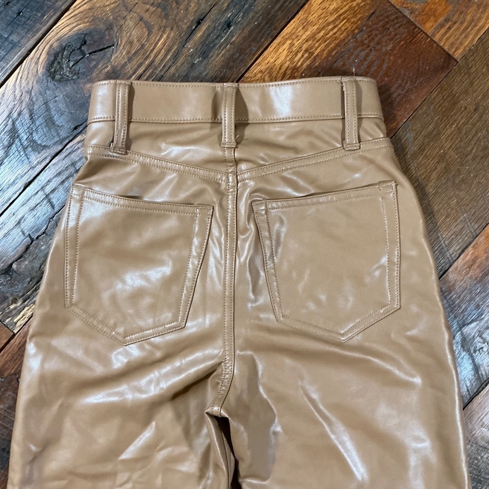 Abercrombie & Fitch Curve Love Vegan Leather Pants in Camel  90s Ultra High Rise - Picture 5 of 6